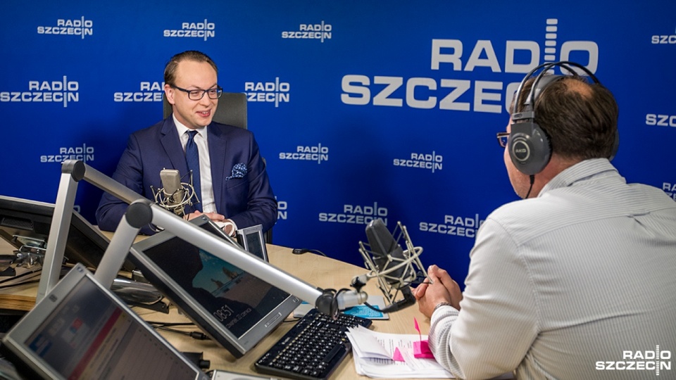 Jak mówił zachodniopomorski wojewoda Krzysztof Kozłowski są to sprawy na tyle poważne, że muszą być wyjaśnione przez prokuraturę. Fot. Weronika Łyczywek [Radio Szczecin]