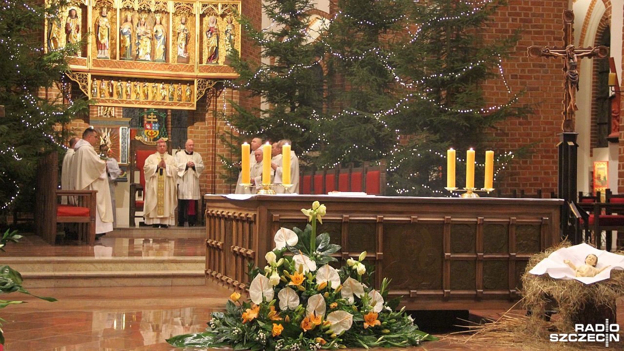 Pasterka w Bazylice: Boże Narodzenie w obozach uchodźców, w szpitalach, na granicach...