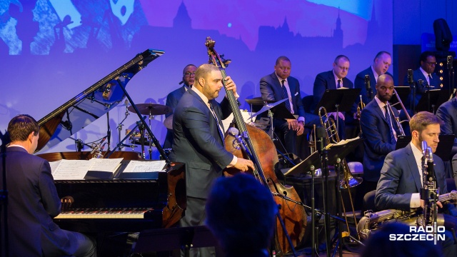 Fot. Robert Stachnik [Radio Szczecin] Rekordowy koncert "Radio Szczecin dla Niepodległej" w internecie [DUŻO ZDJĘĆ]
