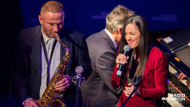 Fot. Robert Stachnik [Radio Szczecin] Rekordowy koncert "Radio Szczecin dla Niepodległej" w internecie [DUŻO ZDJĘĆ]