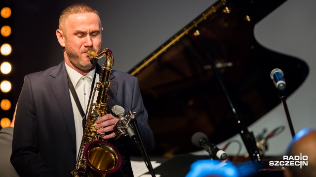 Fot. Robert Stachnik [Radio Szczecin] Rekordowy koncert "Radio Szczecin dla Niepodległej" w internecie [DUŻO ZDJĘĆ]
