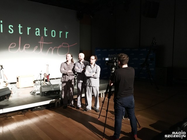 Administratorr Electro, fot. Piotr Rokicki Faceci w piżamach na scenie Radia Szczecin [WIDEO, ZDJĘCIA]
