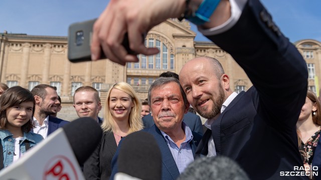 Bartłomiej Sochański i Marek Duklanowski. Fot. Robert Stachnik [Radio Szczecin] Sochański o Szczecinie: Lepsze połączenia z Warszawą, piwo na bulwarach [ZDJĘCIA, WIDEO]