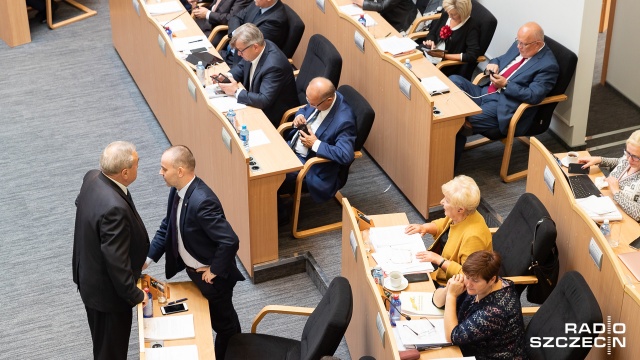 Fot. Robert Stachnik [Radio Szczecin] Zmarnowana kadencja czy czas rozwoju? Ostatnia sesja sejmiku [ZDJĘCIA]