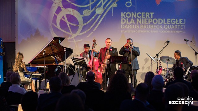Fot. Robert Stachnik [Radio Szczecin] Darius Brubeck zagrał dla Niepodległej. "Wspaniale uczczono 100-lecie niepodległości" [DUŻO ZDJĘĆ, WIDEO]
