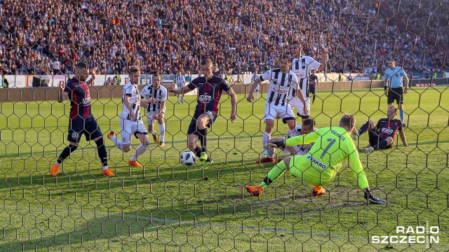 Jubileusz Pogoni. Było wszystko: gra, kibice, Boniek, pogoda i wynik [WIDEO, ZDJĘCIA]