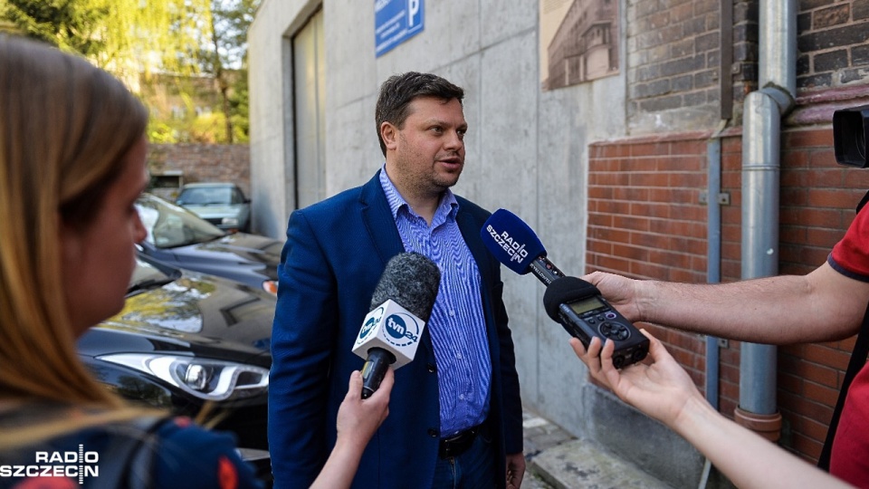 Poseł Gawłowski przebywa w areszcie od niedzieli - tak zdecydował Sąd Rejonowy w Szczecinie ze względu na surową karę jaka grozi Gawłowskiemu i obawę mataczenia. Fot. Łukasz Szełemej [Radio Szczecin]