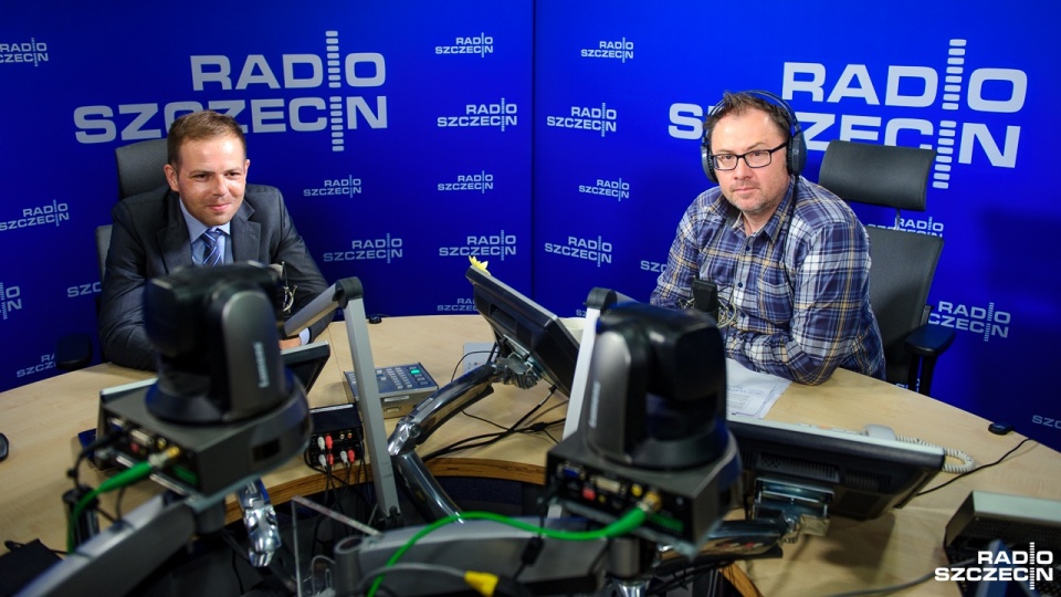 Rafał Niburski chce znaleźć się na liście w jesiennych wyborach do rady miasta - zadeklarował w studiu Radia Szczecin. Fot. Olaf Nowicki [Radio Szczecin]