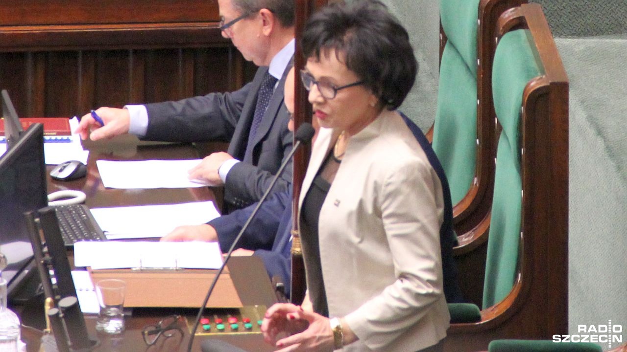 Marszałek Witek: posłowie będą mogli głosować w Sejmie