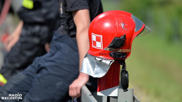 6 osób nie żyje, 11 jest rannych - to skutki tragicznego wypadku, do którego doszło niedaleko węzła Dąbie na drodze S3 w stronę Świnoujścia. Fot. Łukasz Szełemej [Radio Szczecin] Tragiczny wypadek na S3. Sześć osób zginęło [WIDEO, ZDJĘCIA]