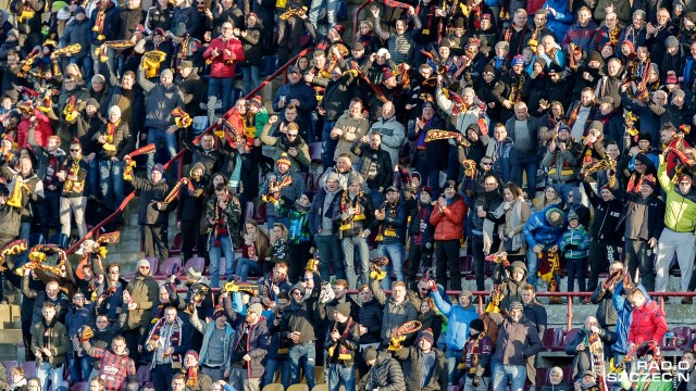 Ostatnie bilety na pożegnanie stadionu. Komplet widzów zobaczy Pogoń