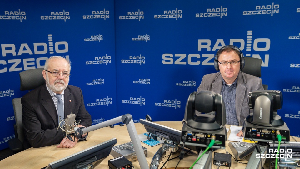 Gościem red. Przemysława Szymańczyka był Leszek Duklanowski. Fot. Robert Stachnik [Radio Szczecin]