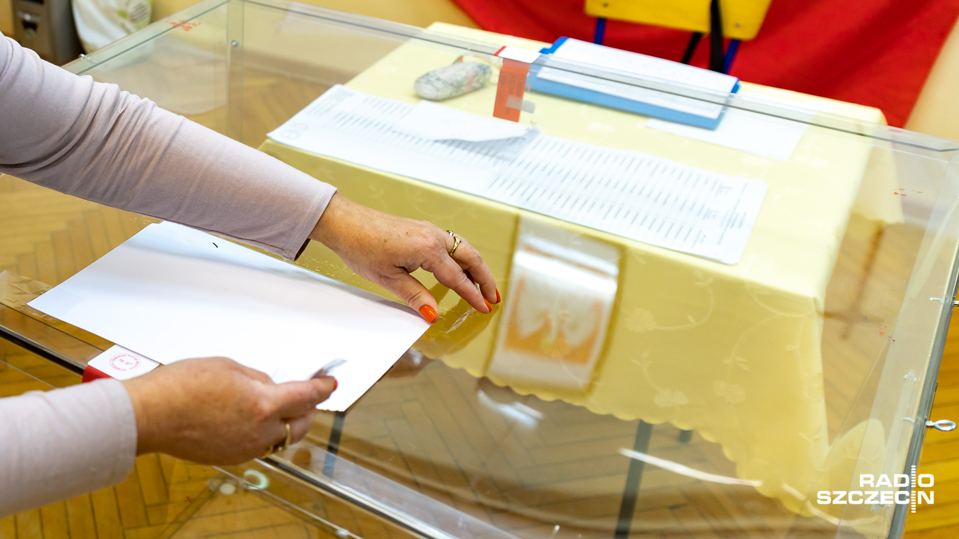 Szef PKW o niszczeniu kart do głosowania i terminie referendum