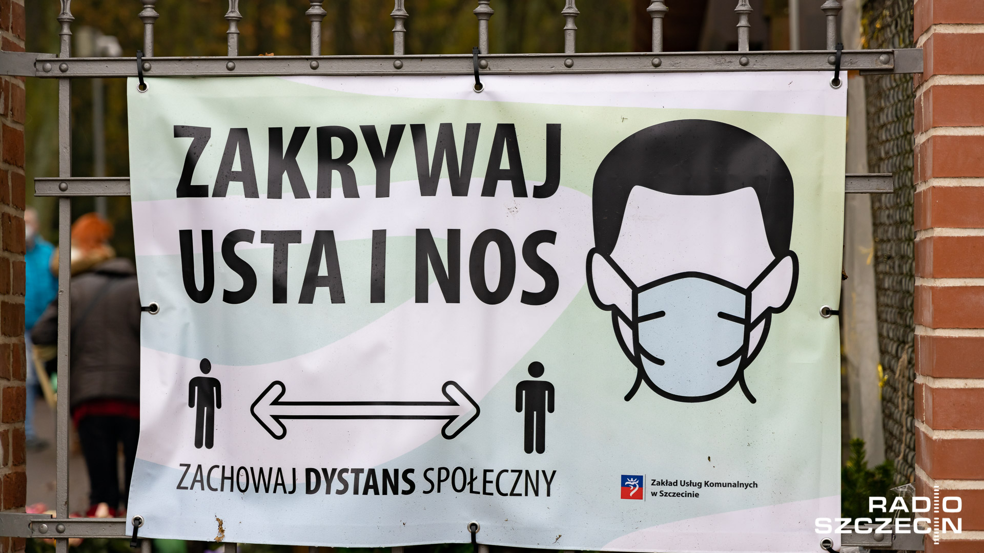 Zakładajmy maseczki, zachowujmy standardy