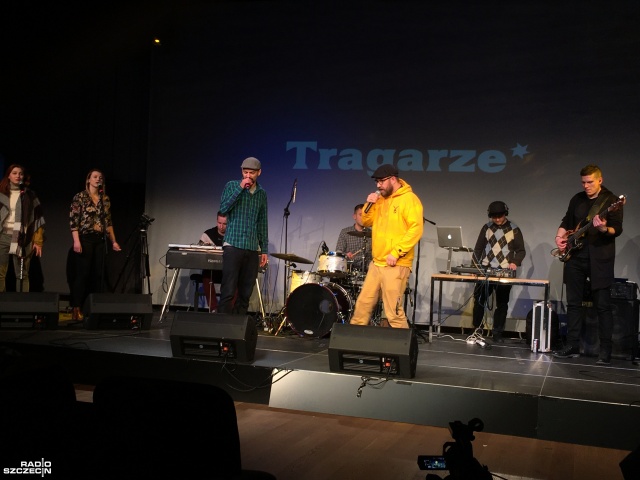 Tragarze, fot. Piotr Rokicki Przechodzili, po prostu. I wpadli... [WIDEO, ZDJĘCIA]