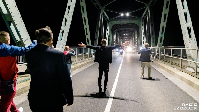 Fot. Robert Stachnik [Radio Szczecin] Mieszkańcy gminy Cedynia o otwarciu granic. "Brakowało tego tłumu!"[WIDEO, DUŻO ZDJĘĆ]