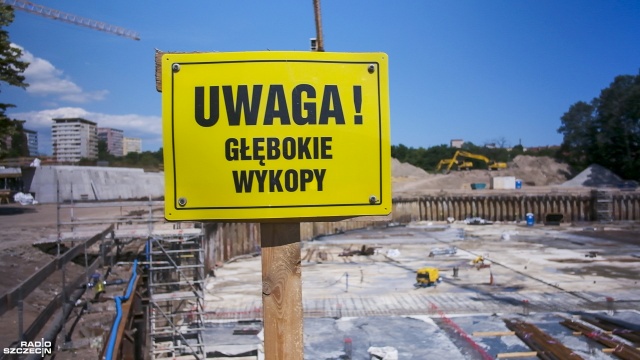 Fot. Wojciech Ochrymiuk [Radio Szczecin] Wmurowano kamień węgielny pod Fabrykę Wody [WIDEO, ZDJĘCIA]
