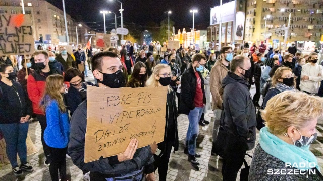 Fot. Robert Stachnik [Radio Szczecin] Kolejny dzień protestów [DUŻO ZDJĘĆ]