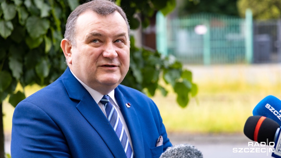 Gawłowskiemu, który odpowiada przed sądem za siedem zarzutów w tym cztery o charakterze korupcyjnym - ważne stanowisko w Senacie zaproponowali politycy Platformy Obywatelskiej. Fot. Robert Stachnik [Radio Szczecin]