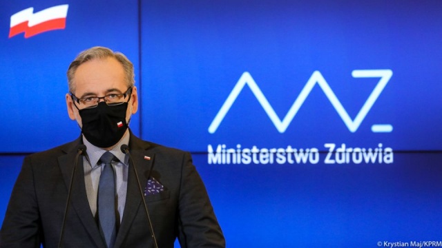 Szczepienie celebrytów. Minister zapowiada kary