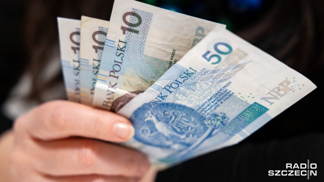 Rada Polityki Pieniężnej utrzymała stopy procentowe na dotychczasowym poziomie. Oznacza to, że nie zmieni się oprocentowanie lokat i kredytów w złotych.