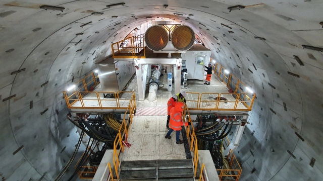 Tunel w Świnoujściu ma już pierwsze pierścienie [ZDJĘCIA]