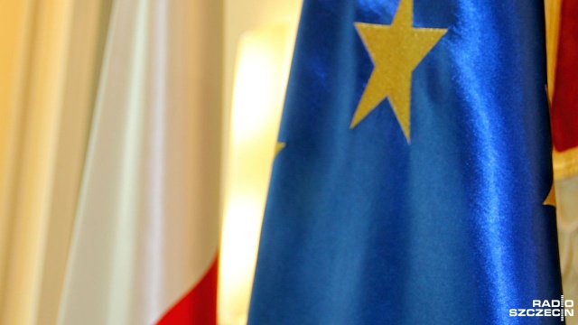 Rząd w trybie obiegowym przyjął Krajowy Plan Odbudowy. Taki dokument musi przygotować każde państwo członkowskie i przedstawić Komisji Europejskiej do końca kwietnia. Polska może liczyć z Funduszu Odbudowy na ponad 23 miliardy euro w formie dotacji i ponad 34 miliardy w formie pożyczek.
