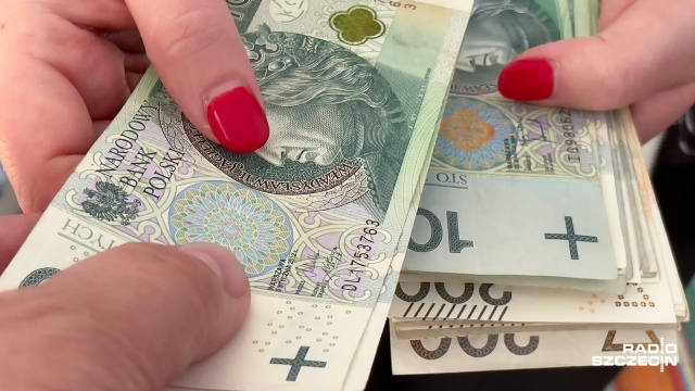 Inflacja we wrześniu wyniosła 5,9 procent licząc rok do roku - podał Główny Urząd Statystyczny. To o 110 punktu procentowego więcej niż wynosił opublikowany na początku października szybki szacunek inflacji.