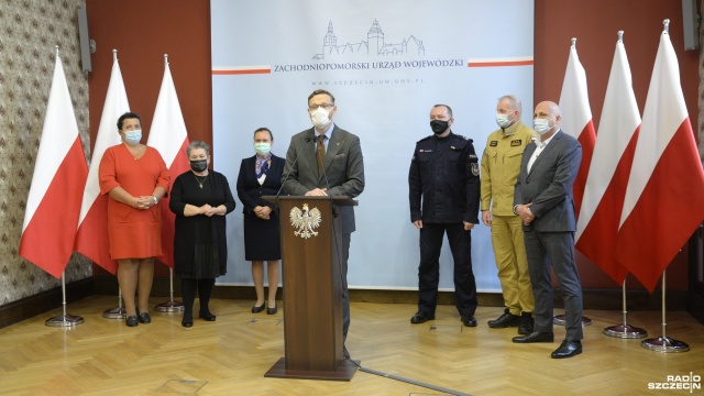Region zwiększa liczbę tzw. łóżek covidowych [ZDJĘCIA]