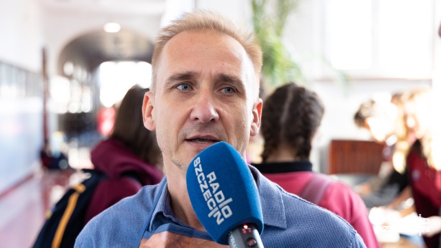 Fot. Robert Stachnik [Radio Szczecin] Kiermasz ciast dla walczącej Ukrainy [WIDEO, ZDJĘCIA]