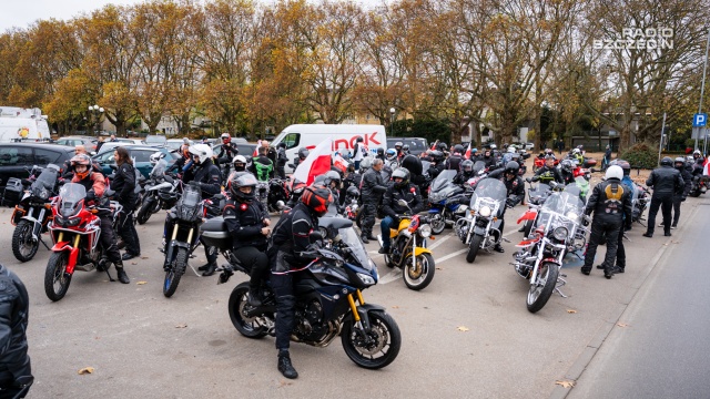 Fot. Mateusz Papke [Radio Szczecin] "Z patriotyzmu słyną motocykliści, bo sen o wolności pięknie się ziścił" [WIDEO, ZDJĘCIA]