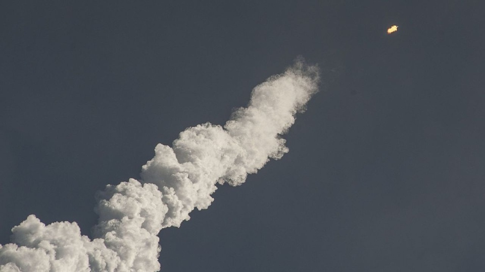 Stany Zjednoczone potępiły Koreę Północną za przeprowadzenie testu rakiety balistycznej. źródło: https://pixabay.com/pl/693270/SpaceX-Imagery/CC0 - domena publiczna