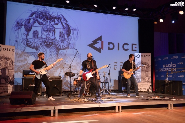 Dice, fot. Piotr Rokicki Kości zostaną rzucone... [WIDEO, ZDJĘCIA]