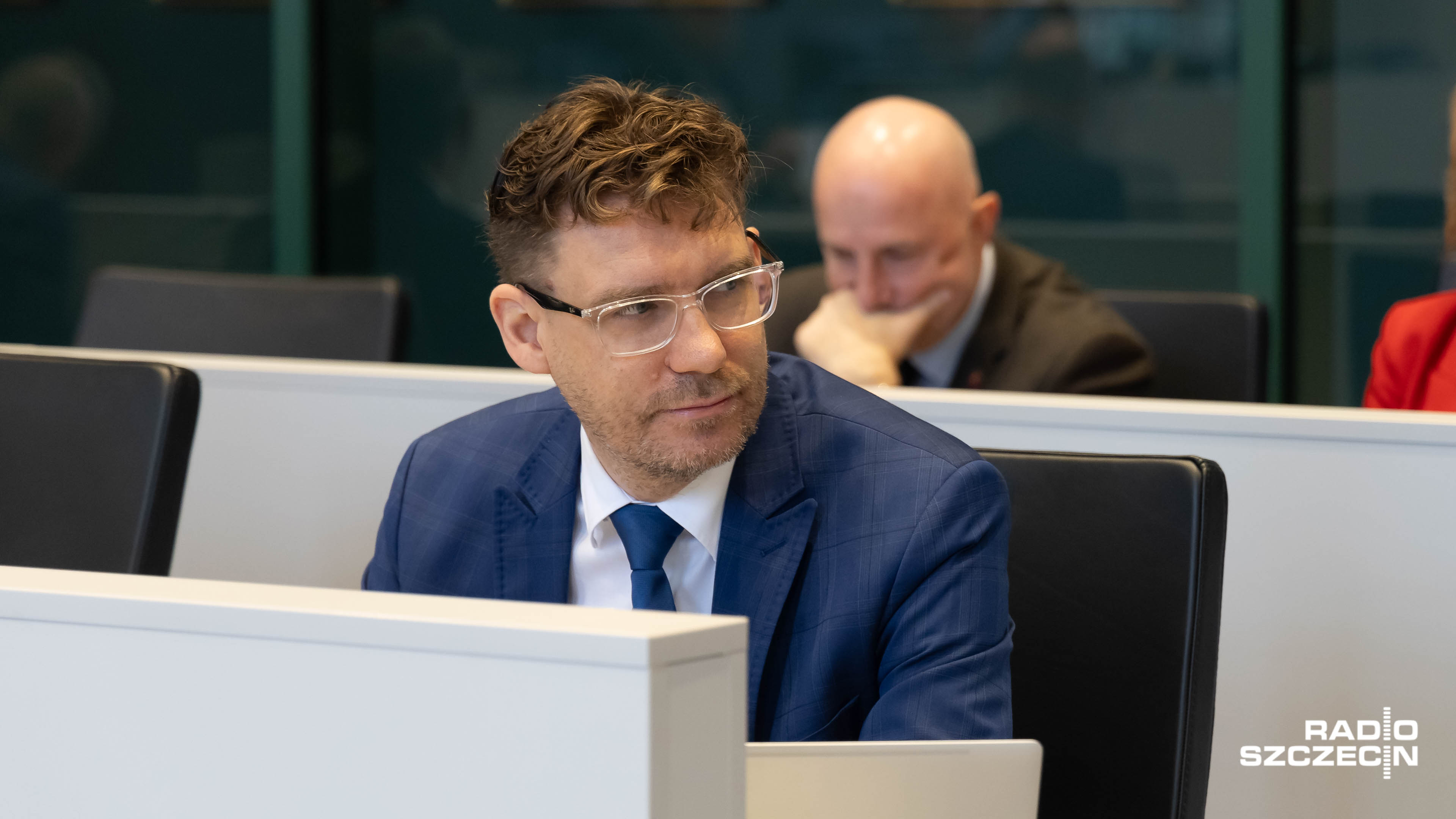 Boisko ze sztuczną nawierzchnią znajdujące się przy ulicy Witkiewicza w Szczecinie - do przebudowy.