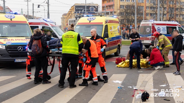 Fot. Robert Stachnik [Radio Szczecin] 15 osób rannych na placu Rodła [ZDJĘCIA]