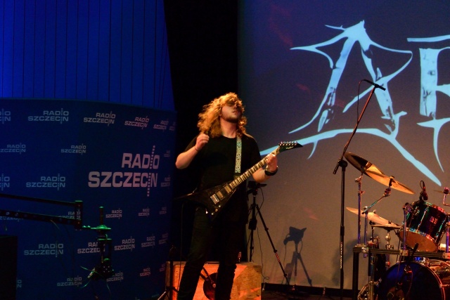 Araine, fot. Piotr Rokicki Araine zagrał, wszyscy przeżyli. [WIDEO, ZDJĘCIA]