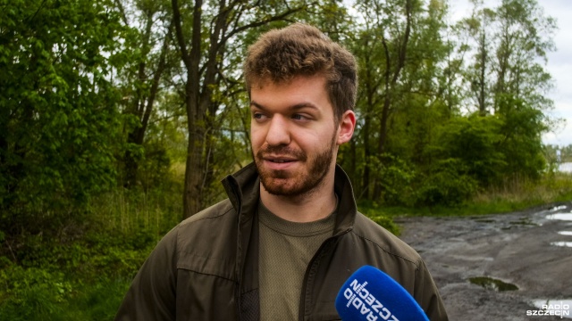 Fot. Wojciech Ochrymiuk [Radio Szczecin] Dziewoklicz czy Śmiecioklicz? Syzyfowe prace wolontariuszy [WIDEO, ZDJĘCIA]