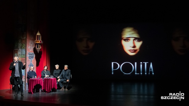 Choreograf, aktor, scenarzysta i reżyser Janusz Józefowicz przygotowuje w Teatrze Polskim w Szczecinie spektakl przy użyciu technologii 3D.