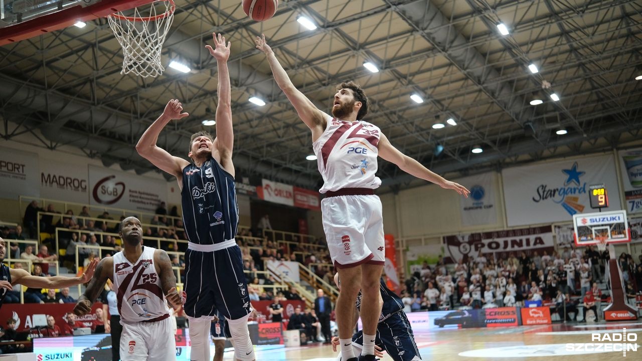 Koszykarze PGE Spójni słabsi od beniaminka Orlen Basket Ligi. Stargardzianie przegrali na wyjeździe z Górnikiem Wałbrzych 68:89 - mimo, iż do przerwy remisowali 43:43.