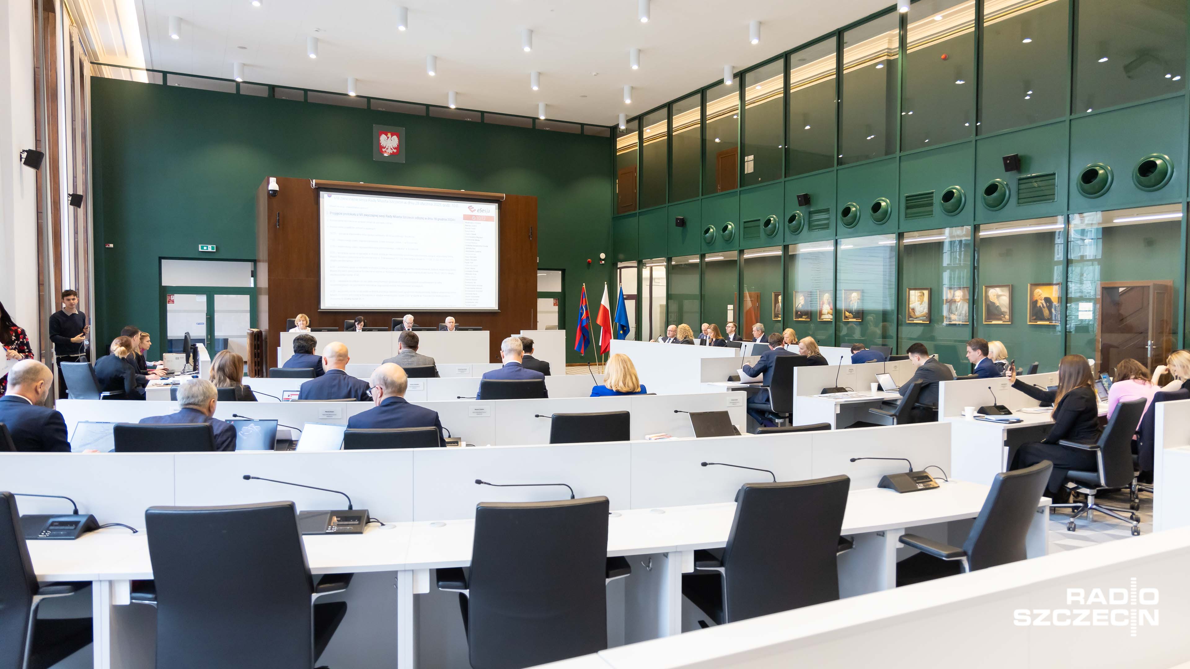 Zmiany w budżecie na 2025 rok zdominują środową sesję Rady Miasta Szczecin. To będzie ponad 200 przesunięć obejmujących zarówno wydatki bieżące, jak i wydatki majątkowe.