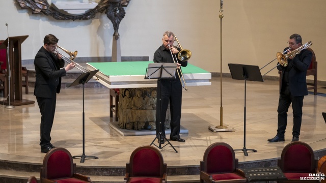 Fot. Kamila Kozioł [Radio Szczecin] "Chwyta za serce, łzy mi lecą". Koncert w kościele seminaryjnym [ZDJĘCIA]