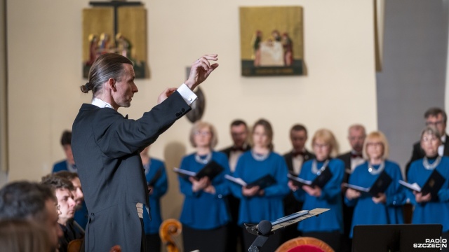 Fot. Kamila Kozioł [Radio Szczecin] "Chwyta za serce, łzy mi lecą". Koncert w kościele seminaryjnym [ZDJĘCIA]
