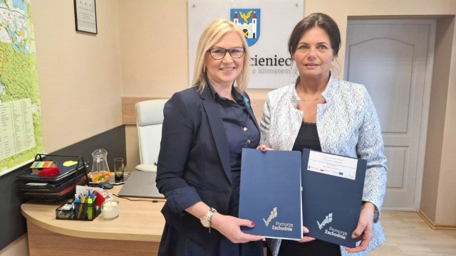 Gmina Złocieniec otrzyma ponad milion 200 tysięcy złotych dofinansowania z programu Funduszy Europejskich dla Pomorza Zachodniego. Za te pieniądze kompleksowo zagospodarowany zostanie złocieniecki deptak przy ul. Piłsudskiego.