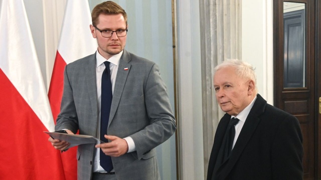 Wykorzystywanie czyjejś śmierci na potrzeby debaty politycznej jest cyniczne i nigdy nie powinno mieć miejsca - uważa senator Koalicji Obywatelskiej Sławomir Rybicki.