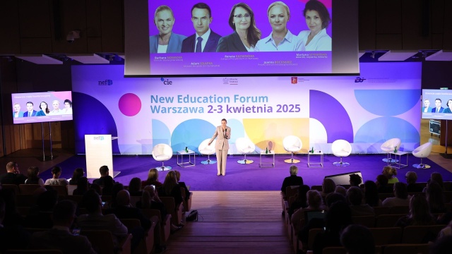 Ministra edukacji narodowej Barbara Nowacka zapewnia, że reforma edukacji wprowadzi oświatę w nowy wymiar. Szefowa resortu edukacji wzięła udział w Forum Nowej Edukacji, którego głównym tematem są innowacyjne rozwiązania edukacyjne.