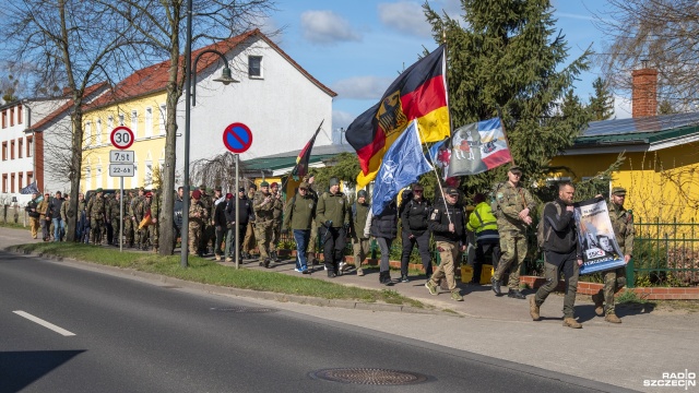 Polscy i niemieccy weterani wzięli w sobotę udział we wspólnym marszu w przygranicznej niemieckiej miejscowości Lcknitz. Oddali w ten sposób hołd poległym na misjach zagranicznych.
