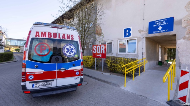 Ból brzucha, zęba albo gorączka. Choroba nie wybiera terminu i gorzej możemy się poczuć także w święta. Gdzie szukać wtedy pomocy medycznej - Na SOR wybierajmy się w ostateczności - przekonuje rzecznik szczecińskiego szpitala wojewódzkiego Tomasz Owsik-Kozłowski.