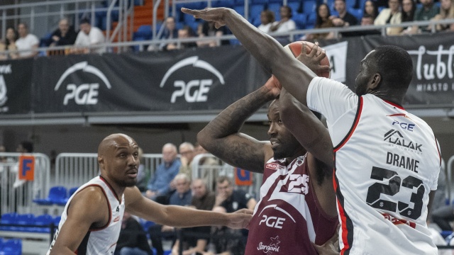 Koszykarze PGE Spójni coraz bliżej degradacji do pierwszej ligi. Stargardzianie przegrali na wyjeździe ze Startem Lublin 75:85 w meczu 28 kolejki Orlen Basket Ligi.