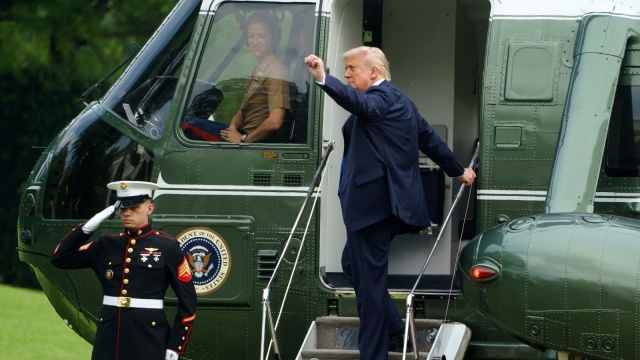 Stany Zjednoczone wycofały się z roli mediatora w negocjacjach między Ukrainą a Rosją. O ograniczeniu roli USA w działaniach na rzecz pokoju na Ukrainie poinformował Departament Stanu USA. Amerykanie zachęcają do bezpośrednich negocjacji pomiędzy Moskwą a Kijowem.