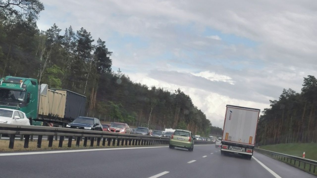 Tłok na trasach w kierunku Szczecina, czyli powroty z majówki.